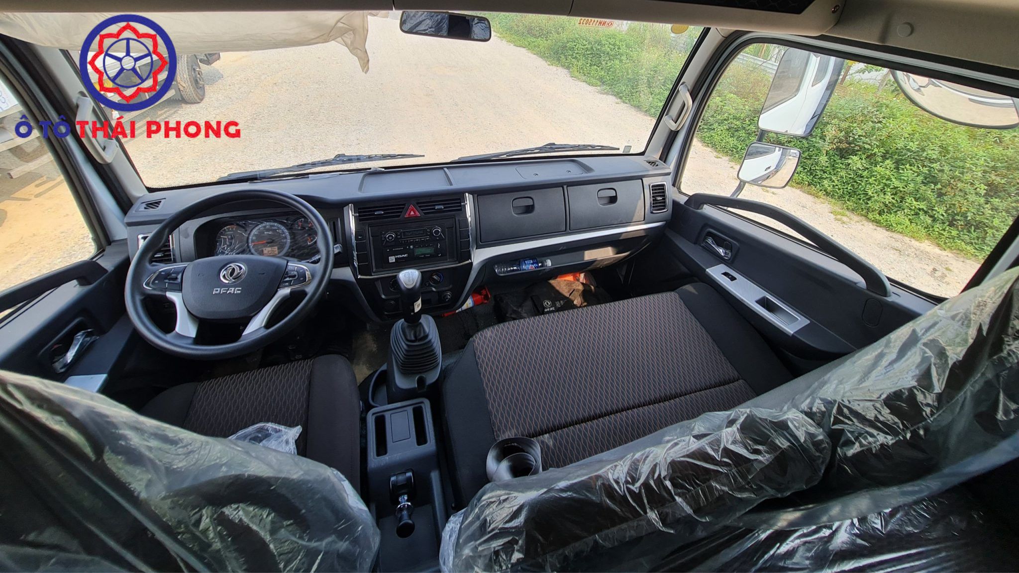 Xe tải Dongfeng D8 nhập khẩu Xe tải Dongfeng D8