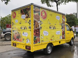 Xe ô tô bán trà trái cây và đồ ăn vặt lưu động 27 13 1