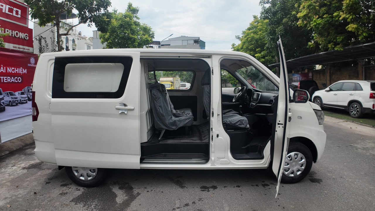 Tera V6 5 chỗ 39 Xe tải Van Tera V6 5 chỗ