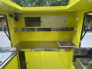 Xe bán đồ ăn vặt lưu động 19 8 7