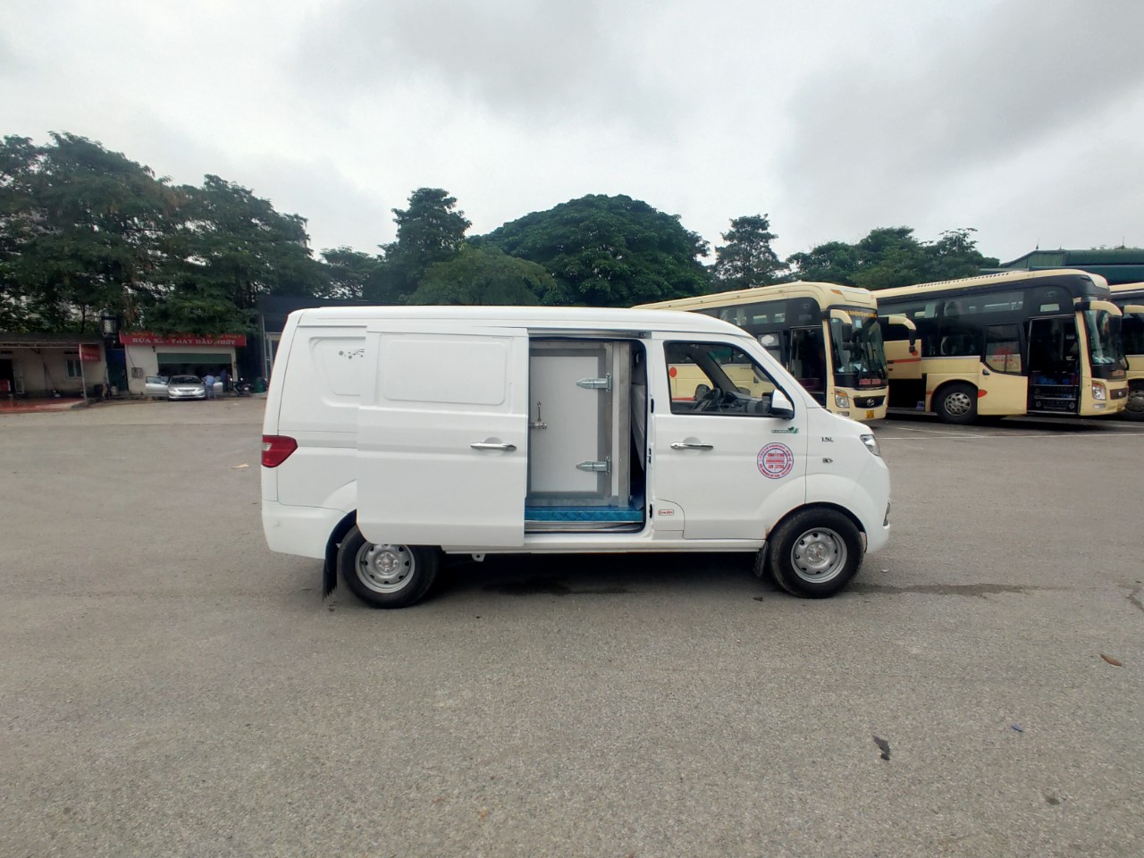 Xe tải Tera V lắp dàn lạnh 18-28 độ