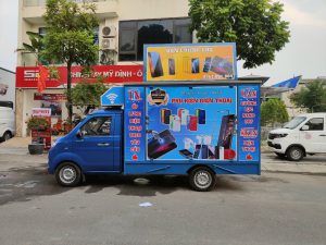 Xe bán Phụ Kiện Điện Thoại lưu động 25 12 2