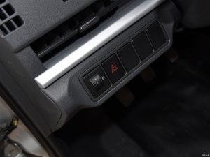 Tera V8 5 chỗ 41 nut dieu khien beam den