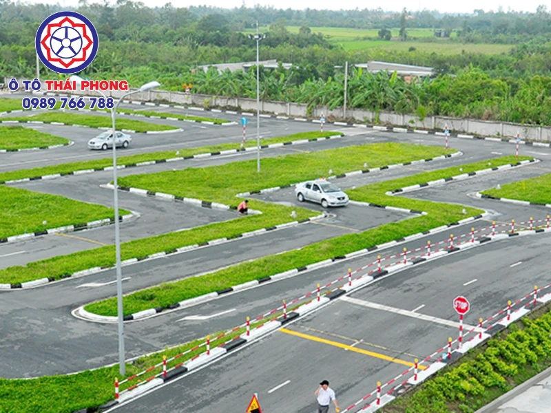 Tìm kiếm địa chỉ đăng ký học lái xe B2 uy tín Tìm kiếm địa chỉ học bằng lái xe B2 uy tín