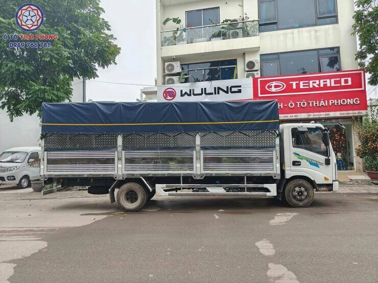 Xe tải thùng mui bạt