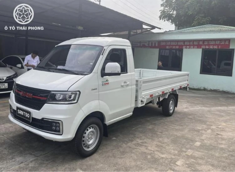 Hô biến xe tải nhỏ thành “cửa hàng rong” sang trọng thời hiện đại 1 Hô biến xe tải nhỏ thành “cửa hàng rong” sang trọng thời hiện đại
