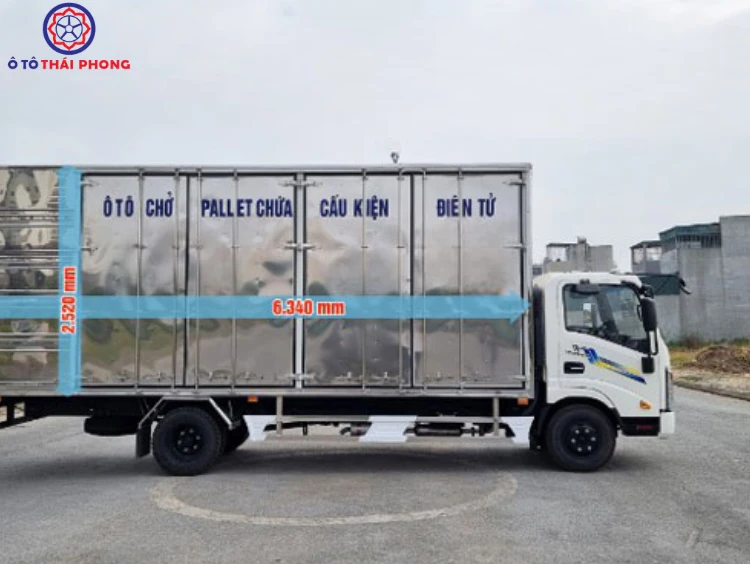 Xe tải thùng dài  Xe tải thùng dài