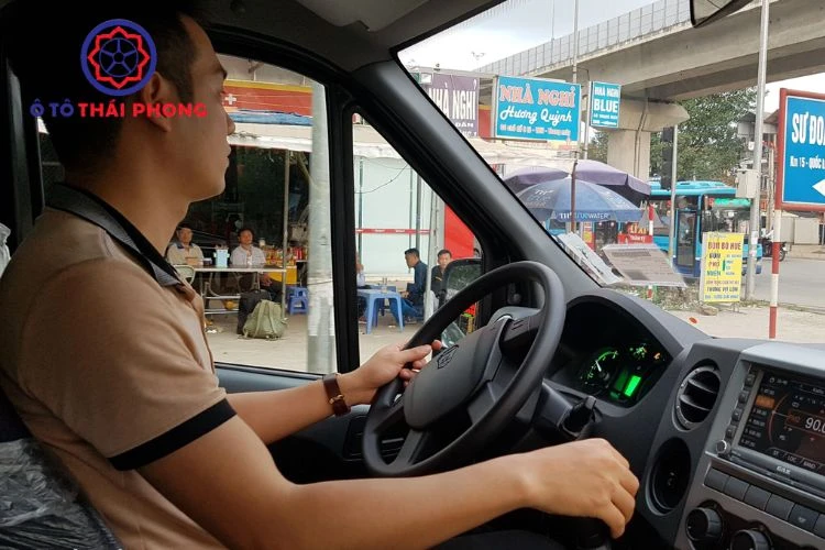 cách lái xe trong thành ph 20 cách lái xe trong thành phố an toàn, đúng luật mà tài xế phải biết