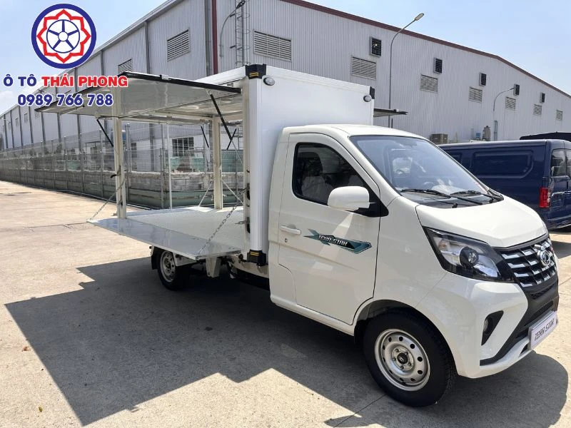 Kinh nghiệm thay dầu xe tải để động cơ luôn bền bỉ