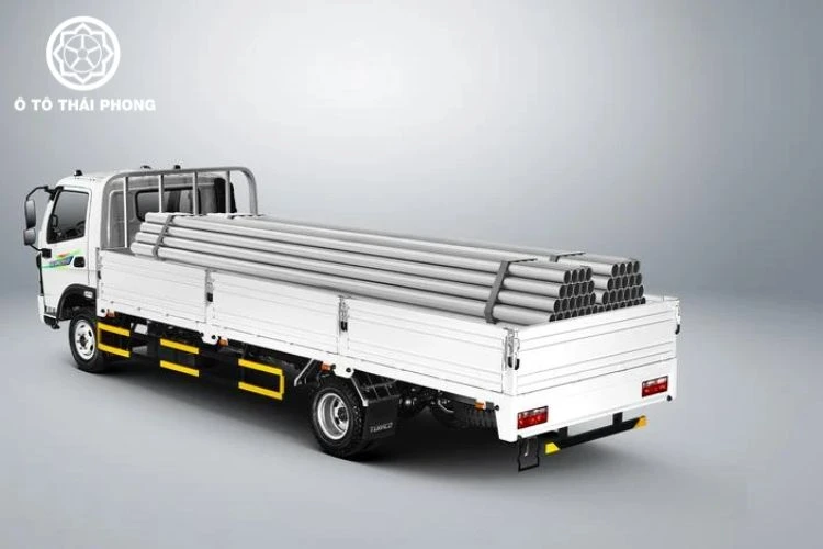 Xe tải thùng dài 6m2 là lựa chọn hoàn hảo cho vận chuyển hàng hóa cồng kềnh