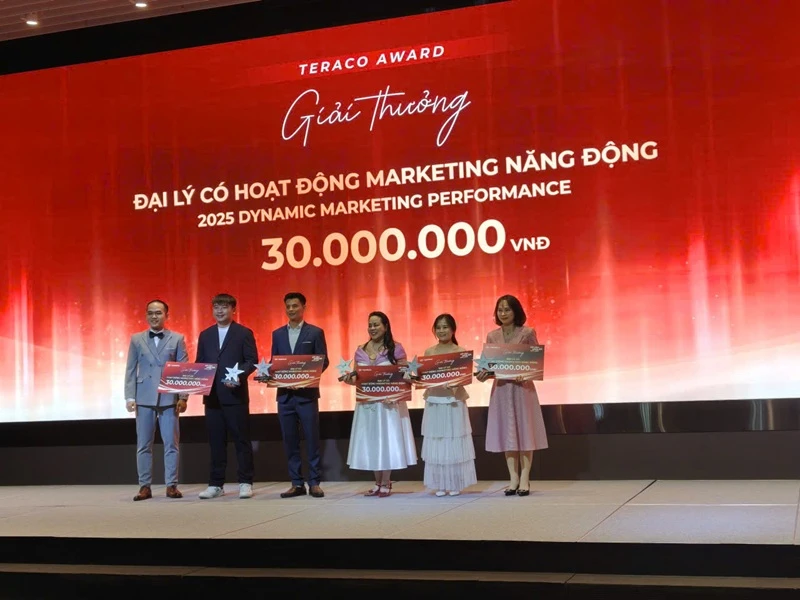 Ô Tô Thái Phong tham dự sự kiện quan trọng từ nhà máy Daehan tại Hàn Quốc