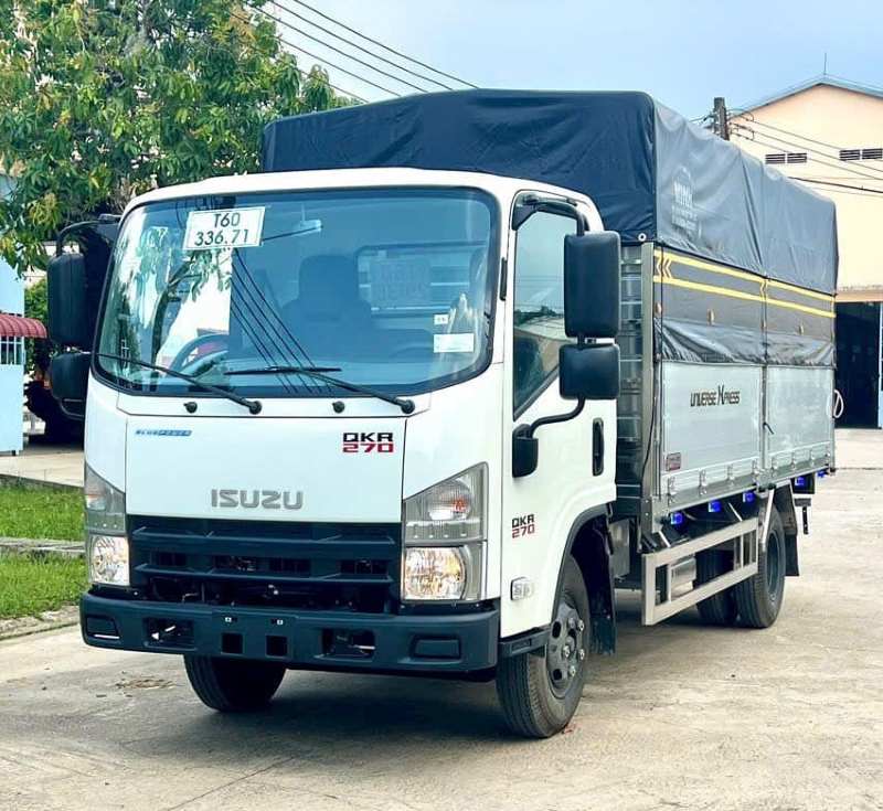 Xe tải 3 tấn Isuzu QKR 270