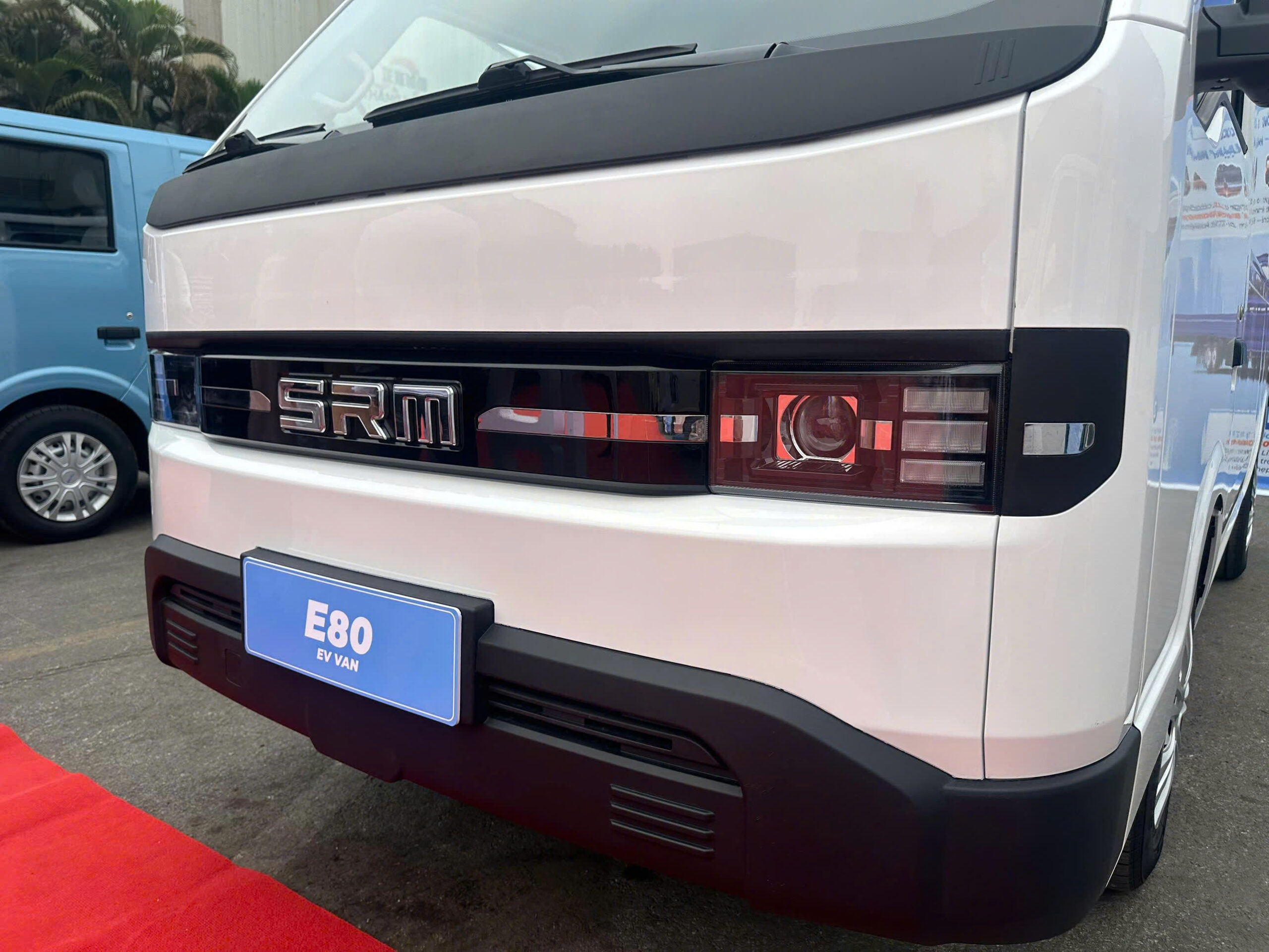 Xe Van Điện SRM E80 8 Xe Van Điện SRM E80 - Ảnh 8