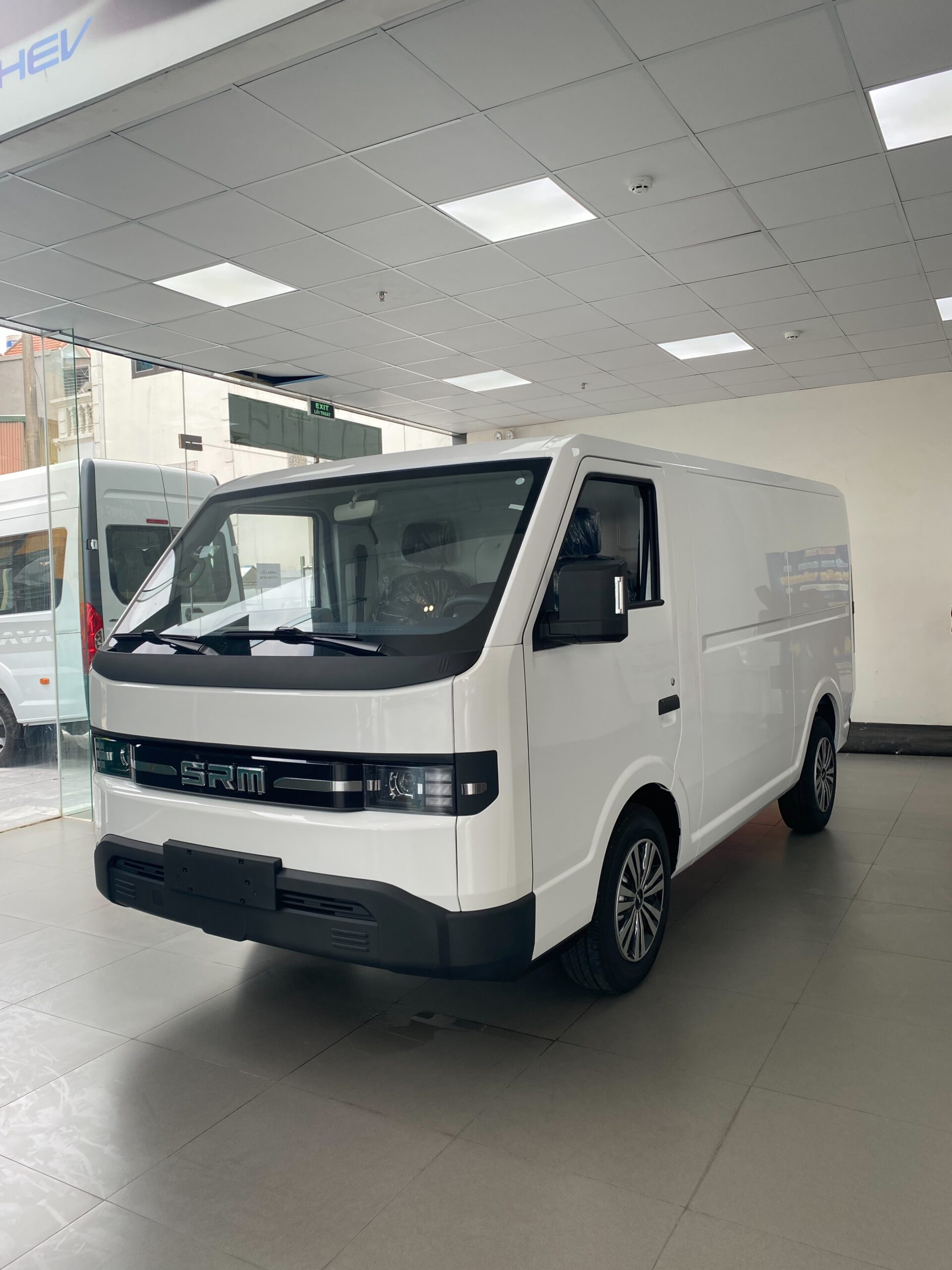 Xe Van Điện SRM E60 7 Xe Van Điện SRM E60 - Ảnh 7